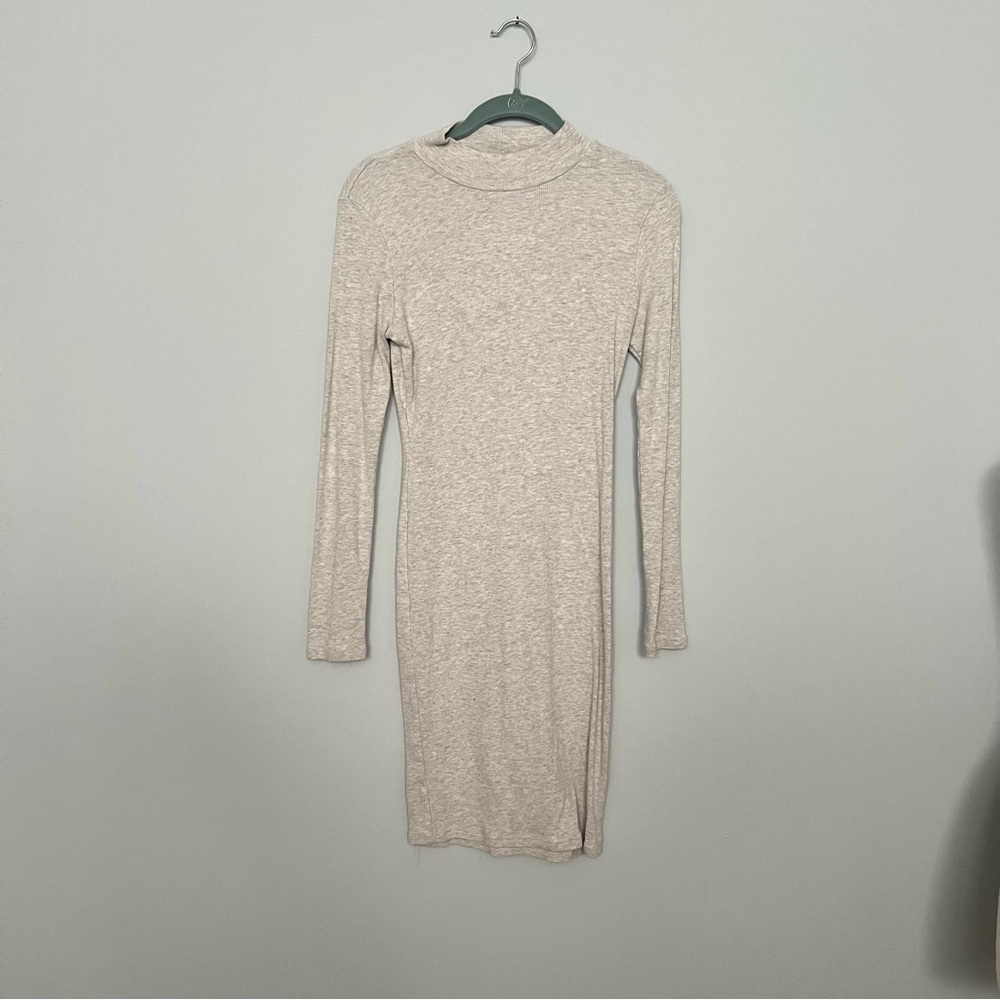 Heart & Hips Light Gray Fitted Mock Turtleneck Long Sleeve Bodycon Dress Size M